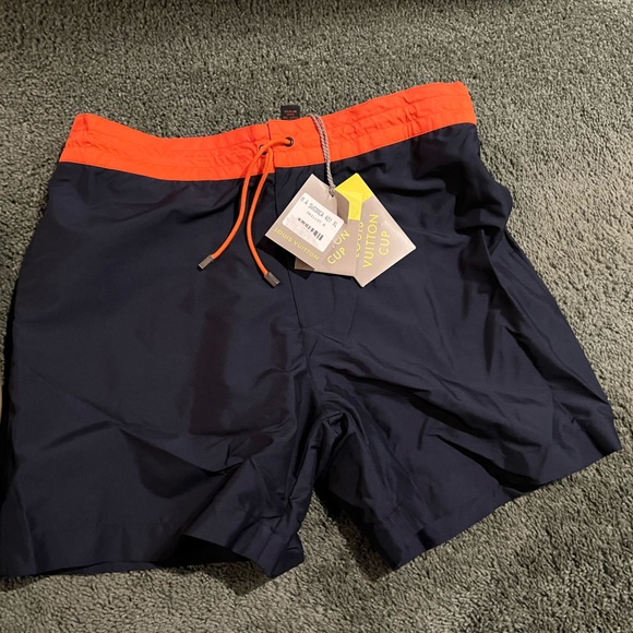 ULTRA RARE NWT LOUIS VUITTON CUP SEA BREAD / BEACHWEAR SWIMWEAR & BAG - Picture 6 of 12